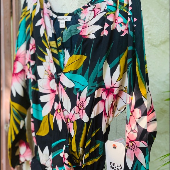 Billabong ๐ด Forever and More Romper - Picture 5 of 10